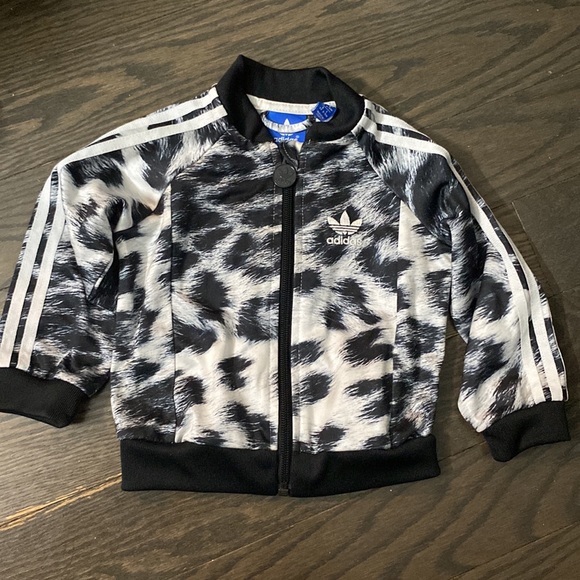 Adidas infant track suit size 9 months - Picture 2 of 4